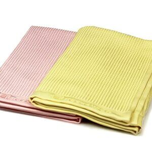 TUPPERWARE  Pink + yellow Window Cleaning Pro microfiber cloth Set Of Two Towels